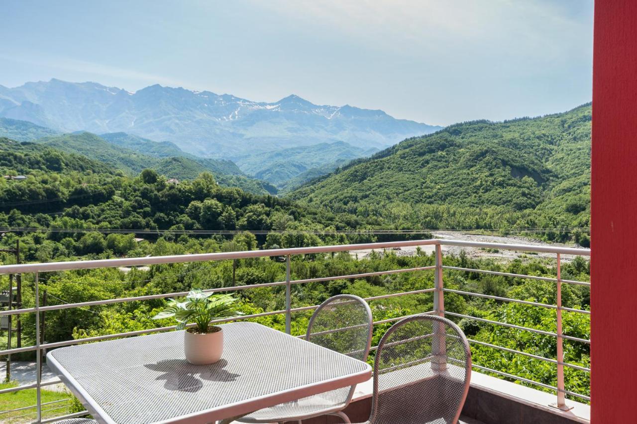 Gefiri Plakas Hotel, Tzoumerka Экстерьер фото