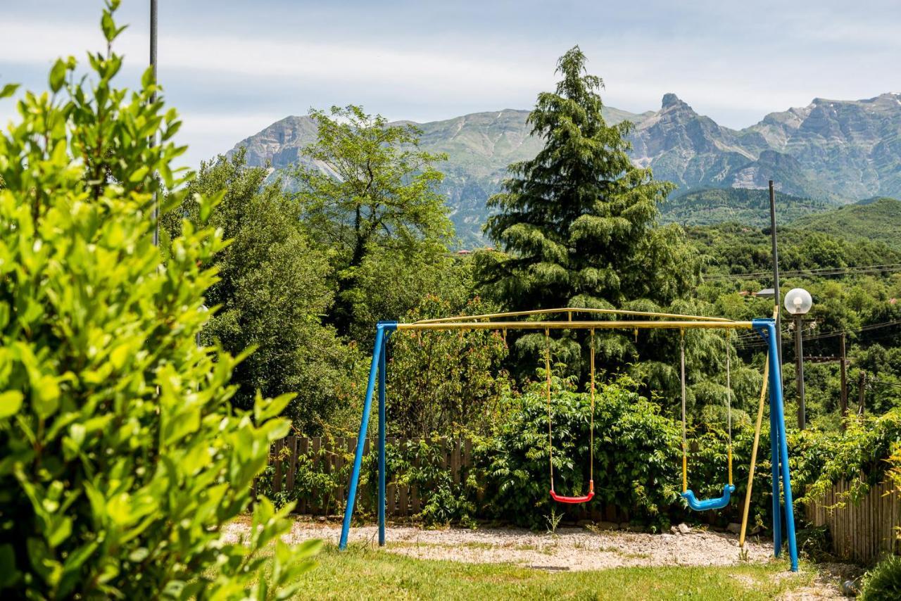 Gefiri Plakas Hotel, Tzoumerka Экстерьер фото